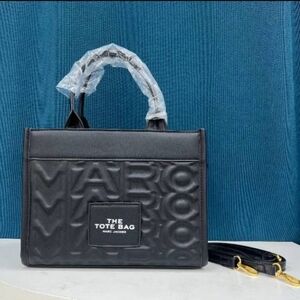 Marc Jacobs The Tote Bag Monogram Black Medium Purse